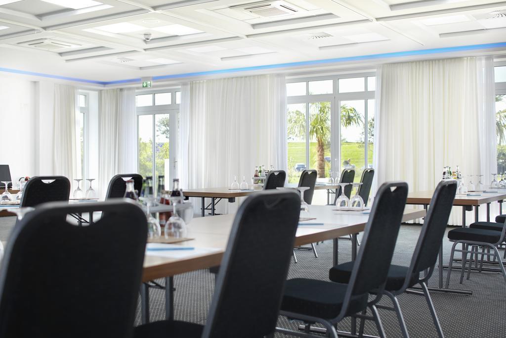 Nordica Hotel Friesenhof Бюзум Экстерьер фото