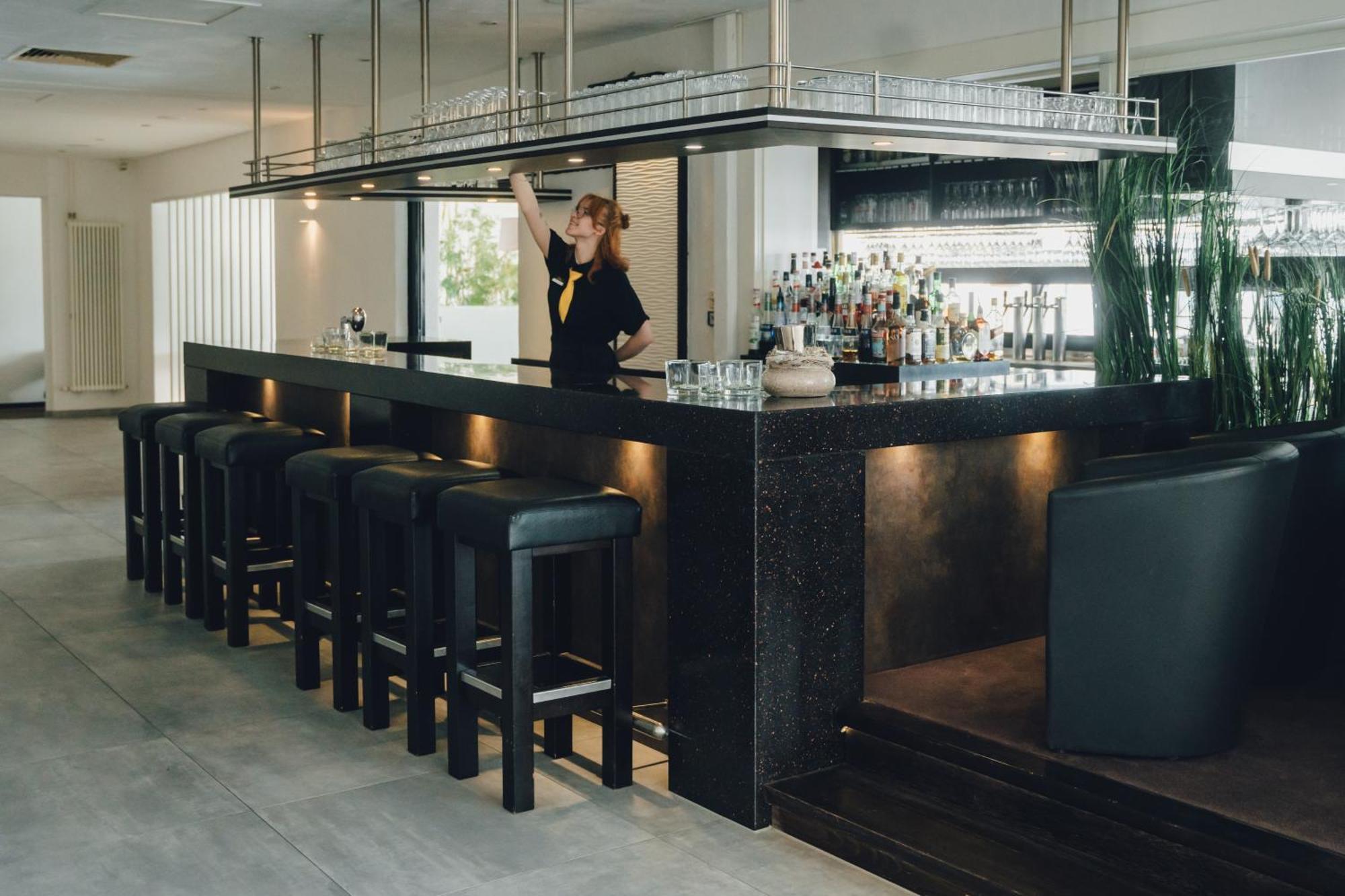 Nordica Hotel Friesenhof Бюзум Экстерьер фото